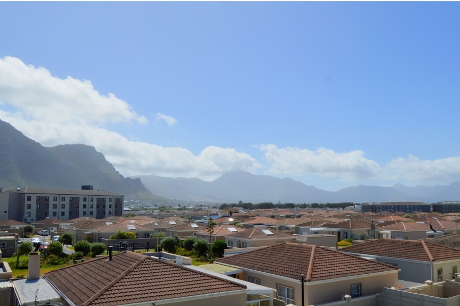 2 Bedroom Property for Sale in Costa Da Gama Western Cape